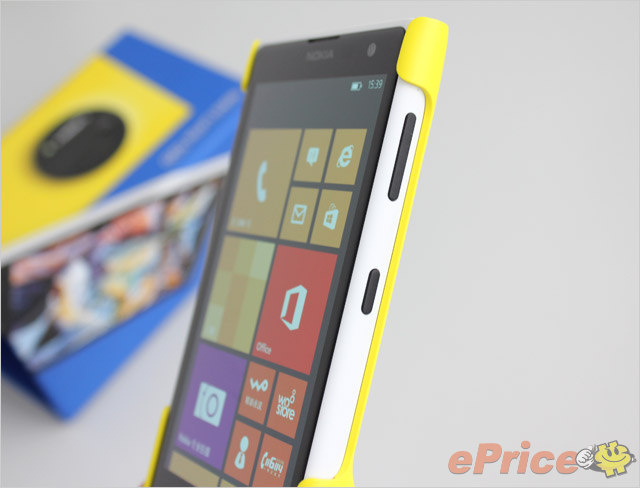 //timgcn.eprice.com.hk/cn/mobile/img/2013-08/21/4515470/hichong_3_Nokia-Lumia-1020_fcd4af055f7d2cb12ff8706f1a0a2a63.jpg